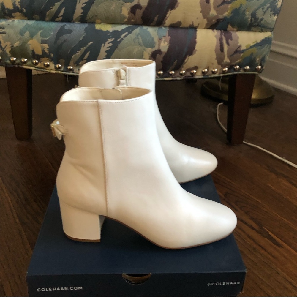 Cole Hahn, brand new booties!!! Great for weddings, confirmations, communions!!!